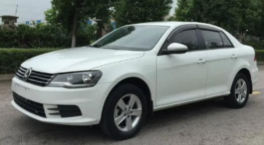 宝来车身尺寸是多少(宝来车身尺寸)