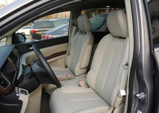 别克gl8操控怎么样(别克gl8驾驶体验怎么样)