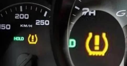 马自达常见故障灯(马自达哪些部件常亮故障灯)