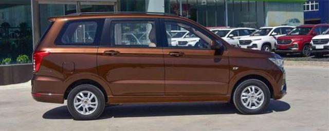 五菱宏光s是前驱还是后驱的?,五菱宏光s是前驱还是后驱车