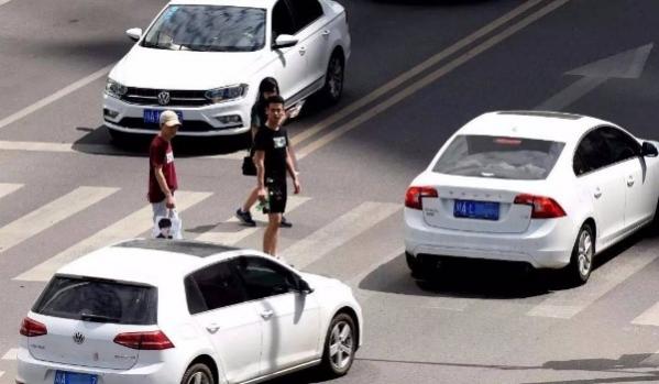 驾驶证过期期间驾驶机动车怎么处罚,驾驶证过期驾驶怎么处罚规定