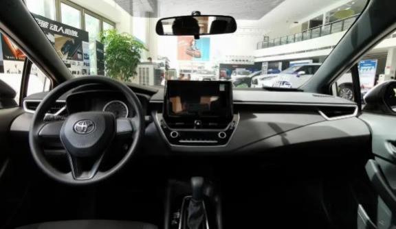 雷凌汽车胎压多少合适(雷凌胎压多少合适)