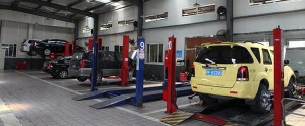 雪佛兰科鲁兹离合器总泵怎么拆,科鲁兹离合器总泵拆卸