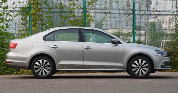 速腾汽车后视镜怎么调(速腾有哪些驾驶模式)