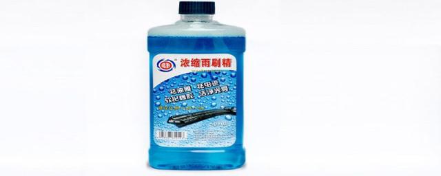 雨刮精怎么使用,雨刷精兑自来水可以吗?,雨刮水用完可以加自来水吗