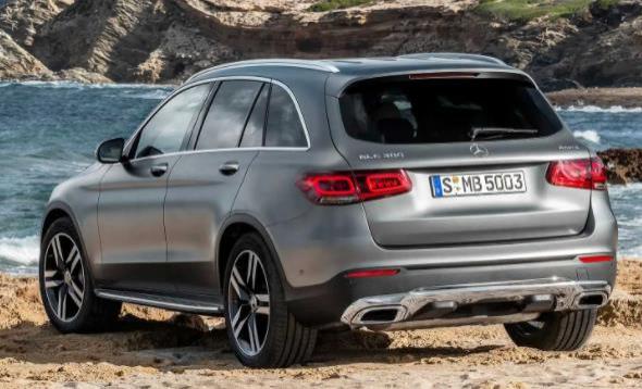 奔驰glc是什么变速箱(奔驰GLC仪表盘)