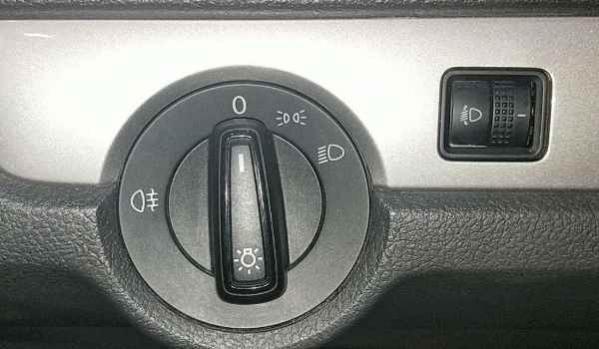 汽车示宽灯的作用,车辆示宽灯有什么用