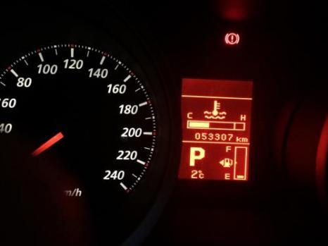 奔驰e200水温多少正常,奔驰e200l水温忽高忽低