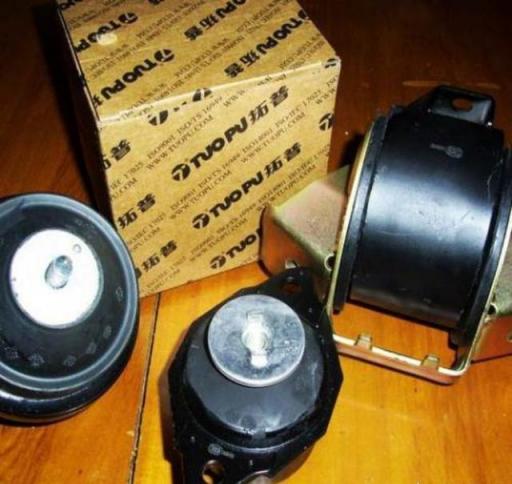 汽车怠速时方向盘抖动的原因和解决办法,轿车怠速时方向盘抖动是怎么回事