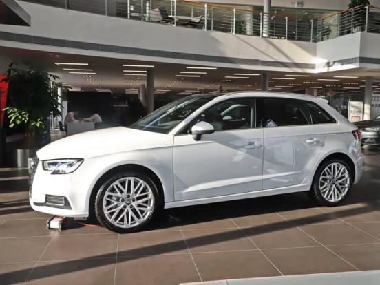 奥迪a3usb音乐播放不了,奥迪a3usb接口听歌