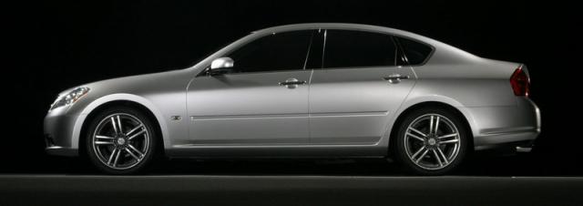 电动轿车几年换一次电瓶,纯电动汽车几年换电池