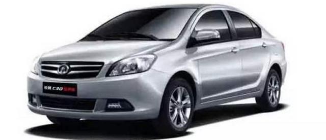 路虎揽胜极光试驾视频,奇瑞路虎揽胜极光怎么样