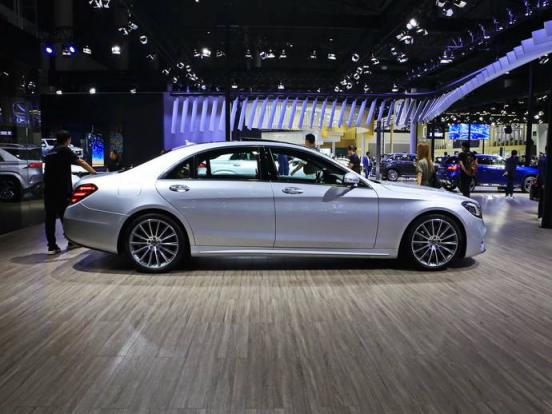 七年的二手奔驰可以买吗,8万公里的奔驰二手车可以买吗