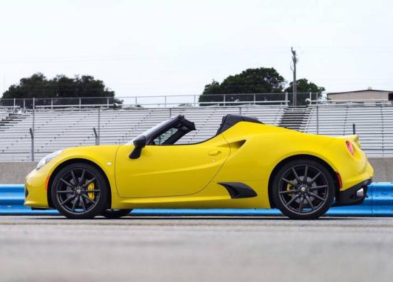 红旗hs5停车的步骤,红旗HS5停车熄火顺序