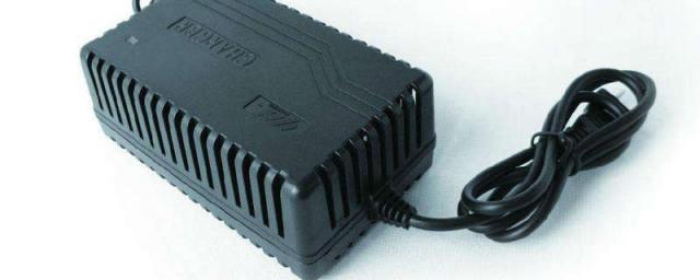 电动车充电器会响有问题吗,电动车充电器怎么会响