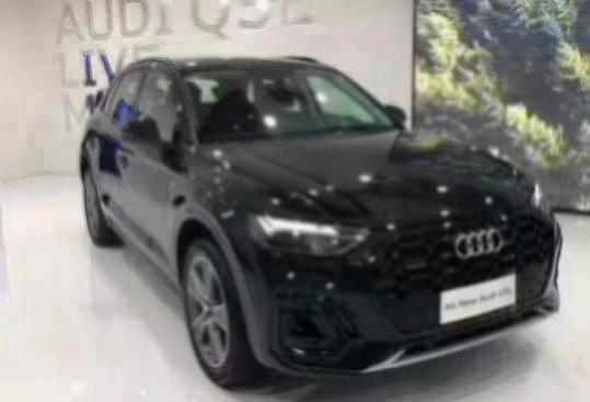 奥迪q5l颜色有哪几种(奥迪Q5属于什么级别车)