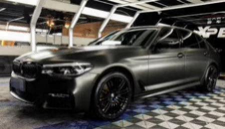 宝马5系倒车线怎么调出来(宝马5系旅行版)