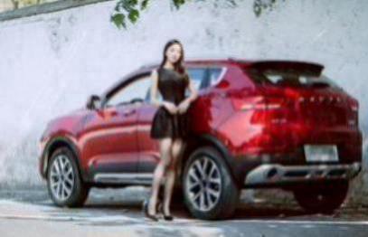 女生开宝马mini怎么样(开宝马MINI的女生是哪些人)