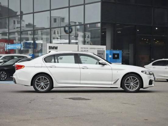 宝马5系怎么用u盘听歌,宝马5系怎么用u盘听歌怎么没有声音