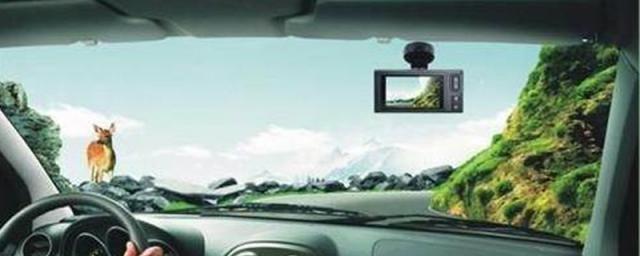 行车记录仪粘在玻璃上怎么弄下来了,行车记录仪贴玻璃上老是掉怎么办