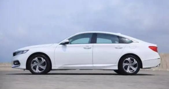 雅阁有哪几个颜色(雅阁颜色有哪些)