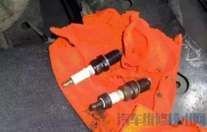 火花塞应该多少公里更换一次?,火花塞多少公里需要更换