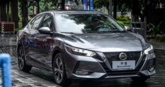 轩逸玻璃水(轩逸玻璃水)