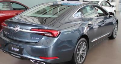 君越氛围灯怎么换颜色(君越火花塞)