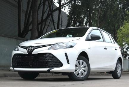 一汽丰田两厢车有几款,丰田三厢车有几款