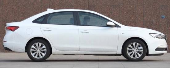 汽车过户换牌后保险怎么办(2023深圳汽车保险购买指南)