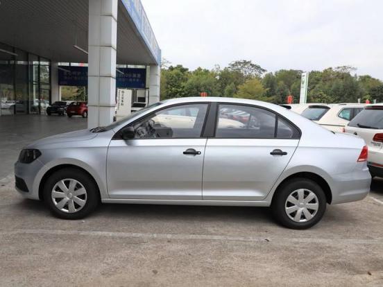 迈腾EA888三代哪年开始用(国内大众的帕萨特和迈腾，分别从什么时候开始采用第三代EA888发动机？)