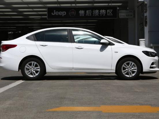 宝马3系有四驱版的吗,宝马530是四驱吗