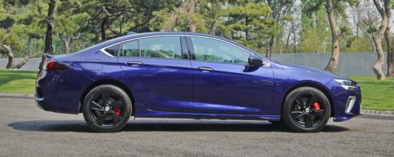 高速上实线变道扣几分(高速上实线变道扣几分)