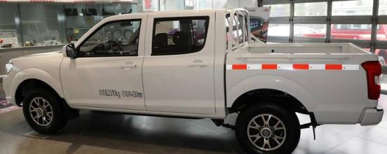 刹车故障灯亮起是哪里的问题,瑞纳转速表不会动是哪里的故障