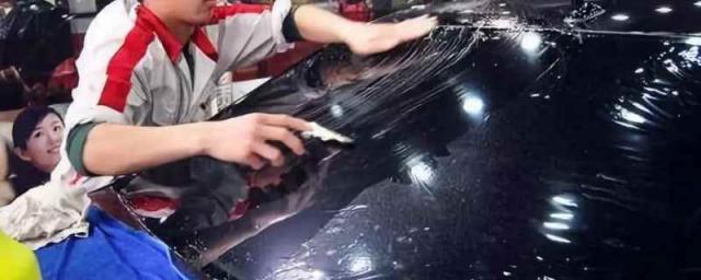 玻璃上的贴纸胶痕迹怎么去除,车玻璃上贴纸怎么去除掉