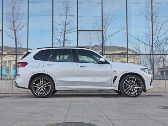 辉昂和奥迪a6l如何选(奥迪a6l仪表盘处异响的原因是什么？)