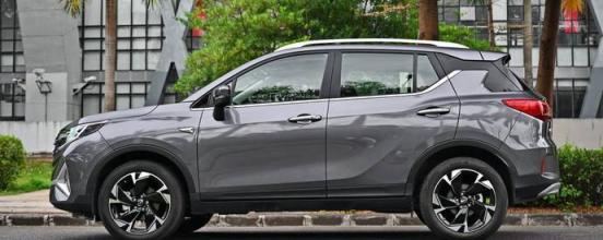 奔驰amg gt是什么变速箱,a35l amg用了什么变速箱