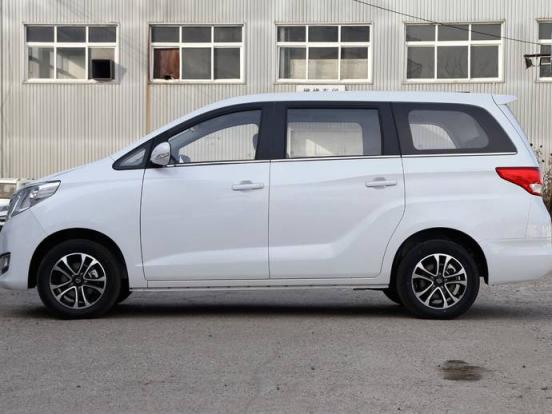 长安cs35大灯灯泡型号多少W(长安cS85大灯晚上灯光亮吗)