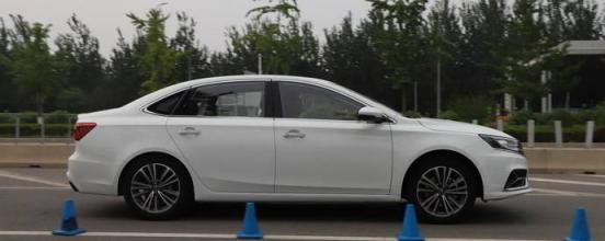 上高速公路前需要走什么车道,高速公路三车道分车速多少