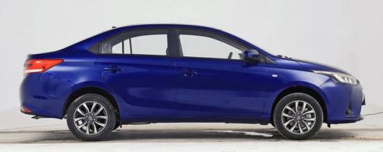 双离合变速箱比AT变速箱省油是真的(自动干式双离合变速箱在东北冬季低温起步后，为什么升挡特别困难？怎样才能快速解决？)