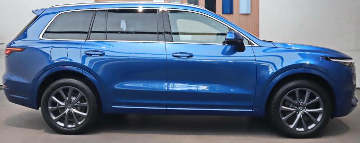 雪佛兰创界和丰田C-HR空间哪个更加宽敞,丰田雷凌和卡罗拉哪个性价比高？