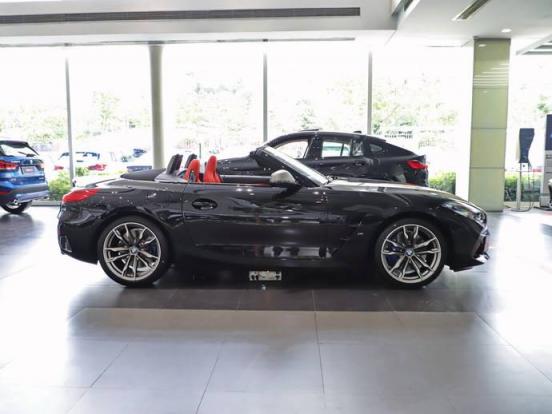 迈腾火花塞多少公里需要更换？(迈腾火花塞多长时间换)