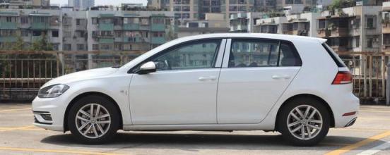 奔驰切换驾驶模式按键(2023奔驰gle350中控按键图解)