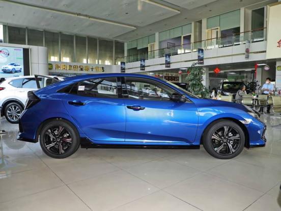 smart油耗每公里多少,长安x70a油耗多少钱一公里