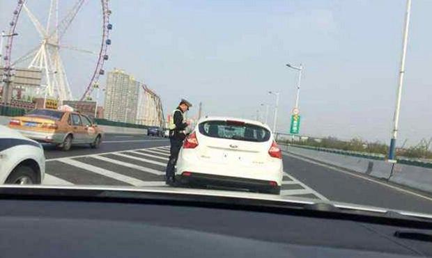 怎样查违章车辆查询车辆违章查询